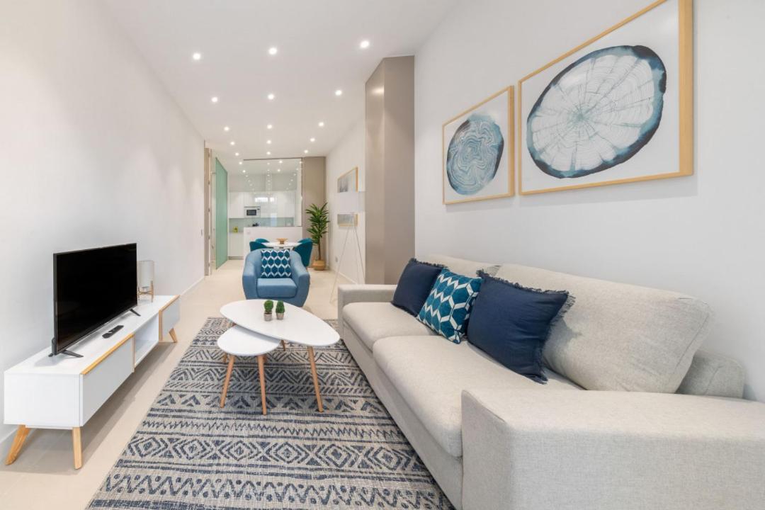 2 Bedrooms 2 Bathrooms Furnished - Delicias - Modern- Mintystay Μαδρίτη Εξωτερικό φωτογραφία